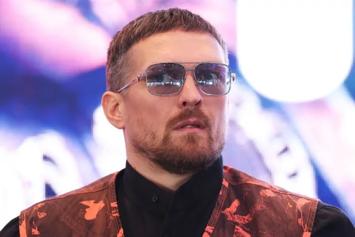 BKB mushtlashuv ligasi prezidenti Usik ushbu sport turida debyut qilish uchun ochiq ekanligini ma'lum qildi