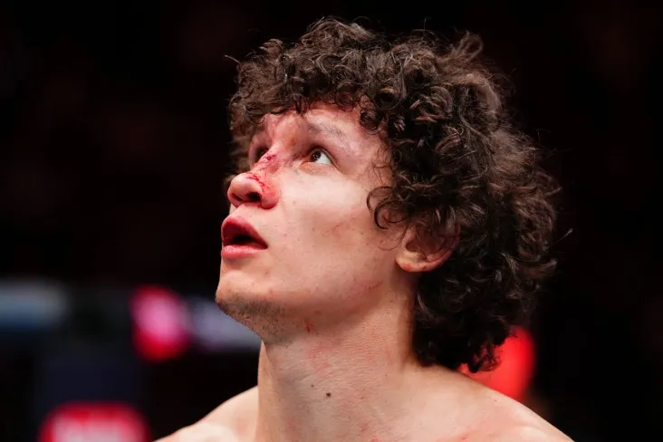 Roman Kopylov jamoasida rossiyalik UFCdagi navbatdagi jangning muddatlari ko'rsatilgan