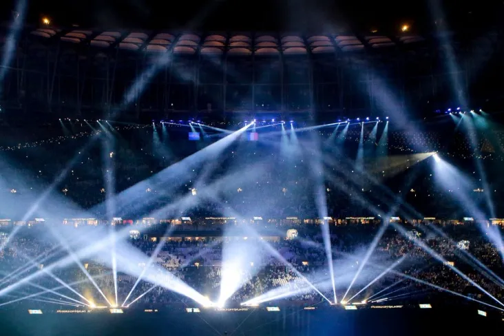 Ispaniya va Argentina futbol federatsiyalari final o'tkaziladigan joyni ko'chirishni muhokama qilmoqda