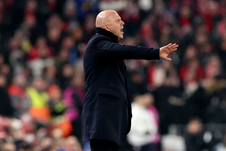 Slot " Liverpul "ning" Vulverxempton " bilan o'tgan APL o'yinida mag'lubiyatga uchraganini tushuntirdi.