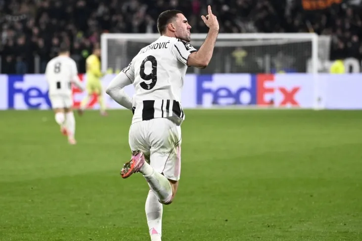 "Barselona" Vlachovich bo'yicha muzokaralarni to'xtatdi, u "blaugrana" ning ustuvorligi emas — Sport.es