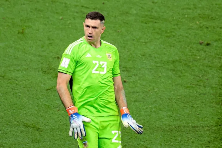 Jahon chempioni Martines tikish qoidalarini buzganlikda gumon qilinmoqda-Athletic
