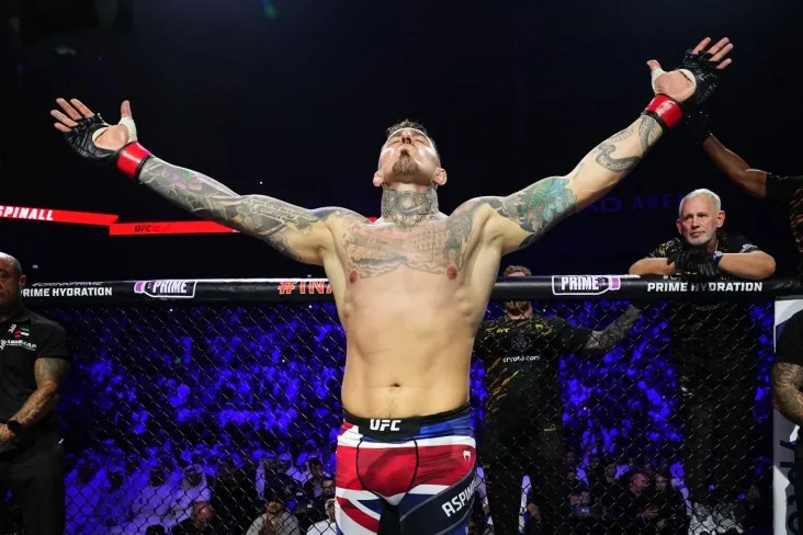 Tom Aspinall-Eddi Xirnga o'tish haqida: men oilamni avlodlar bilan ta'minlashni xohlayman