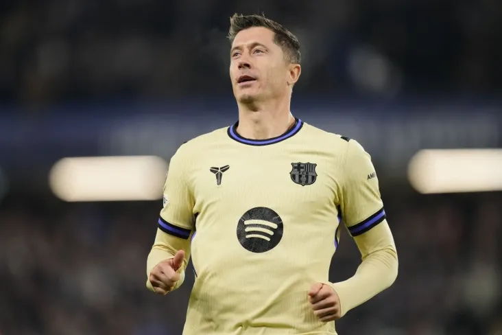 Flick Levandovskiyning"Atletiko" ga qarshi o'yinda "Barselona" ga yordam berishga tayyorligini tasdiqladi