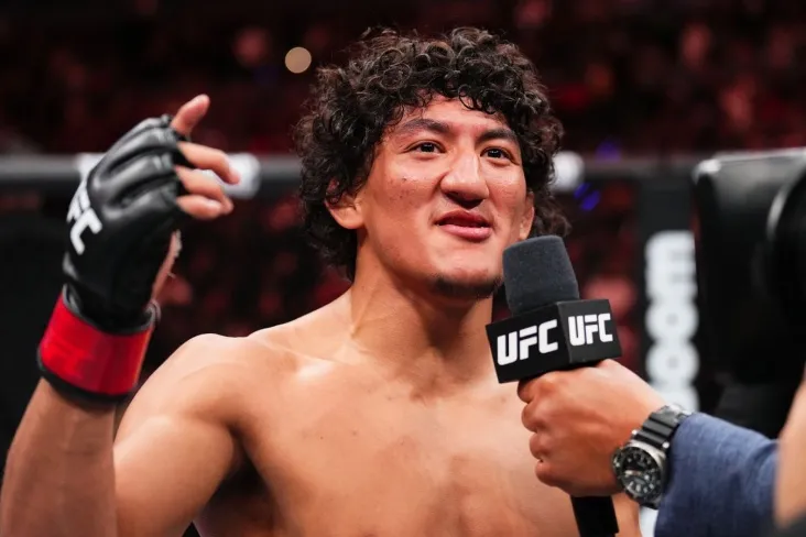 Raul Rosas UFC 326 turnirida hakamlarning bir ovozli qarori bilan Rob fontni mag'lub etdi