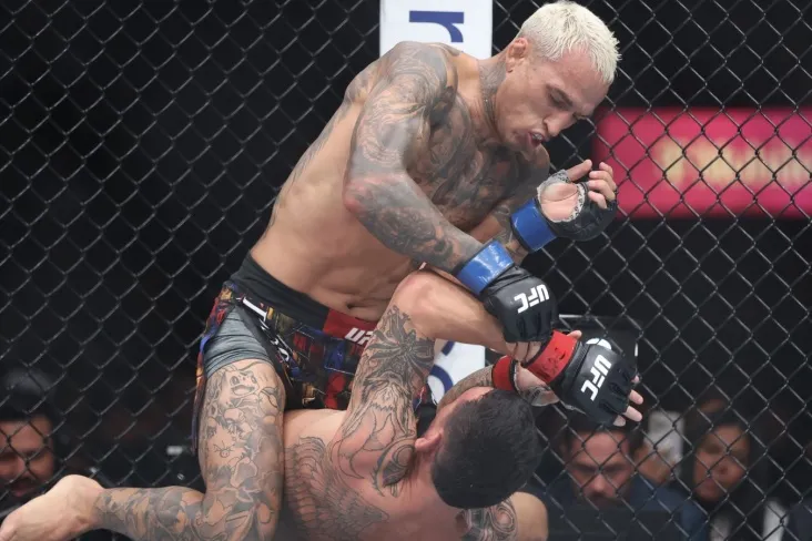 UFC 326 turnirining bonuslari, unda Oliveyra xolloueyni to'sib qo'ydi