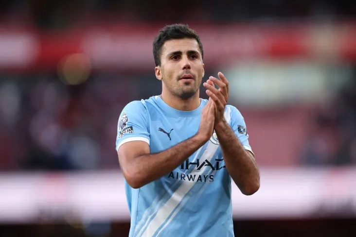 Rodri hakamlik haqidagi sharhlari uchun £ 80k jarimaga tortildi-Sky Sports