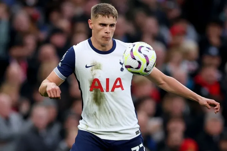 "Bunday paytlarda siz kuchsizsiz." "Tottenxem" himoyachisi van de Ven"Atletiko" ga qarshi o'yin haqida