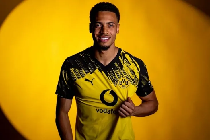 "Borussiya "2030 yilgacha" Chelsea "va"MU" ga qiziqqan futbolchi bilan kontraktni uzaytirdi.