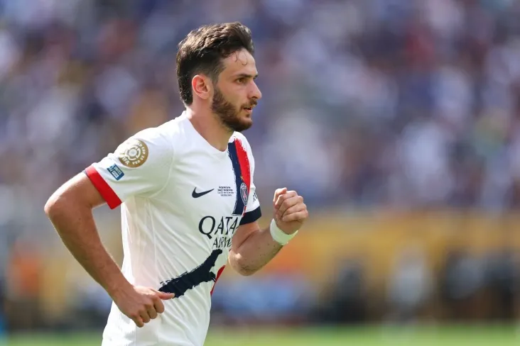 Xvicha Kvaratsheliya" PSJ "ning" Chelsea " ustidan LCH o'yinida mag'lubiyatga uchragan g'alabasini izohladi