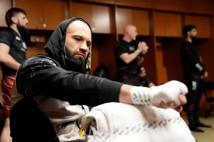 Murzakanov UFC 327 da Paulo Kosta bilan jangdan umidlari bilan o'rtoqlashdi