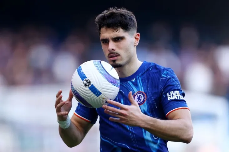 "Chelsea" murabbiyi Liam Rosenor " PSJ " ga qarshi o'yinda Pedru netning harakatini baholadi.