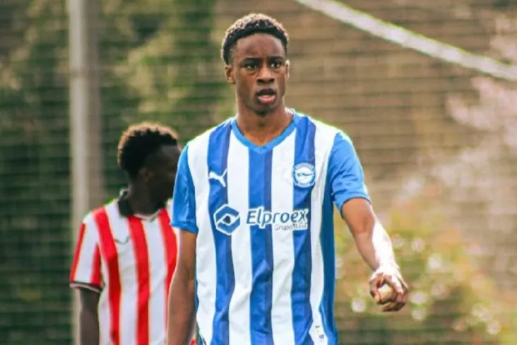 "Real "16 yoshli" Alaves "futbolchisi uchun kurashda" Barselona "va" Bavariya " ni ortda qoldirdi-Moretto