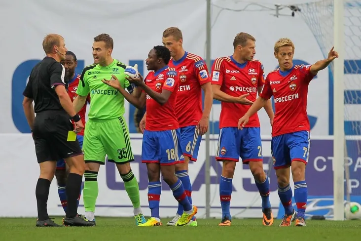 Sobiq CSKA o'yinchisi Eron terma jamoasini qo'llab-quvvatlash so'zlari tufayli AQShda reklama shartnomasini yo'qotdi