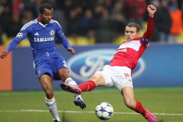 Eshli Koul Italiya seriyasidagi "Athletic" klubining bosh murabbiyi bo'lishi mumkin