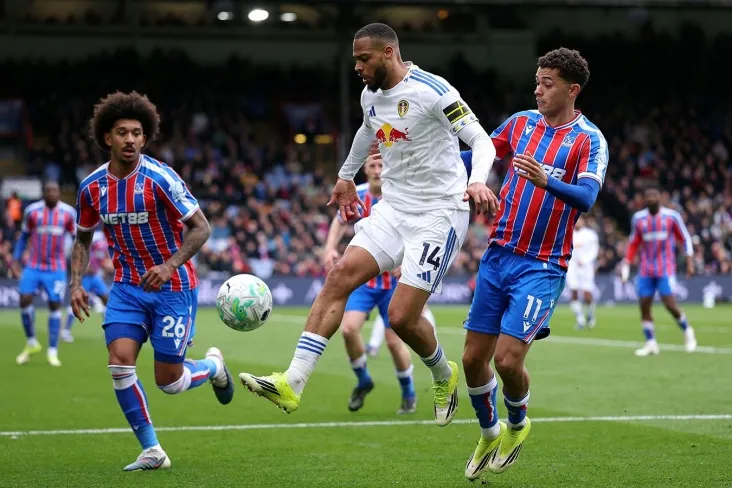 "Kristal Palas "va" Lids Yunayted " APLning 30-turida teng natija bilan o'ynashdi