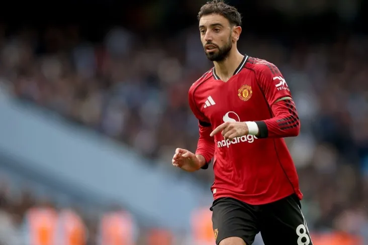 Fernandes APL mavsumida Bekxemni assistent sifatida ortda qoldirdi va "Manchester Yunayted" rekordini yangiladi