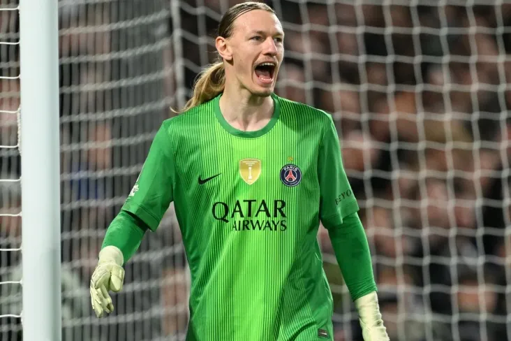 Safonov Xvichining "Chelsea" "PSJ" o'yinidagi goli haqida gapirdi, unda Matvey asosiy pasni amalga oshirdi.