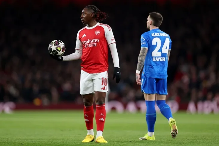 Uyda "Arsenal" ning "Bayer" ustidan g'alabasi LCH javob o'yinining video sharhida