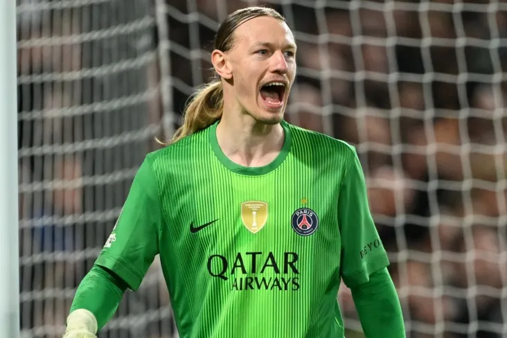 Safonovning birinchi murabbiyi "Chelsea" "PSJ" o'yinida darvozabonning eng yuqori bahosiga javob berdi.