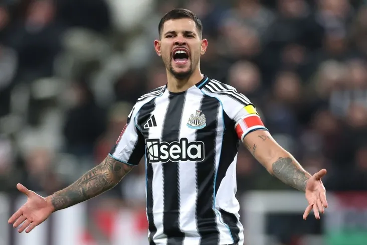 "Real "" MU " ni "Nyukasl" dan Gimaraynsni 80 million evroga sotib olishiga to'sqinlik qilishi mumkin-Reuters