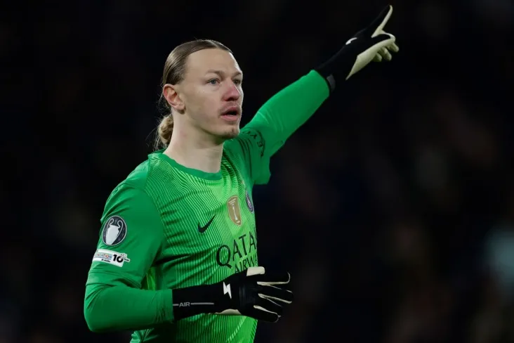 "Juda yaxshi." Xorijiy muxlislar Safonovni LCH haftaligi jamoasiga kiritish to'g'risida