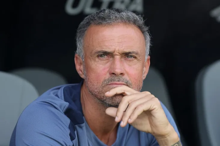 "Oh, endi biz sevimlilarmizmi?"Enrike-LCHda "Liverpul" bilan bo'lajak o'yinlar haqida