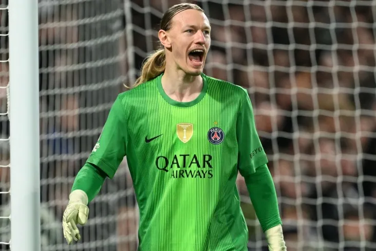 "Matveyga Bering." Kvaratsheliya Safonovga"Chelsea" ga qarshi o'yinning MVP mukofotini berishni so'radi