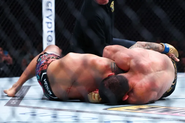 "Zulmat darhol ko'tarildi." Dastin Porier-maxachevning bo'g'ilib qolish usuli haqida