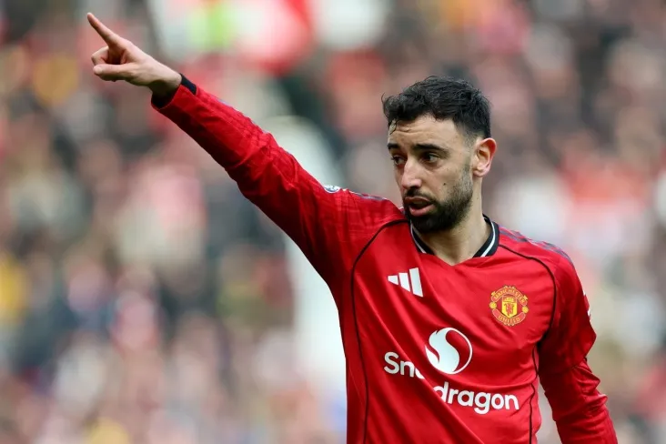 "MU" yarim himoyachisi Brunu Fernandes APLda" Bornmut " bilan o'yinda tenglik haqida gapirdi