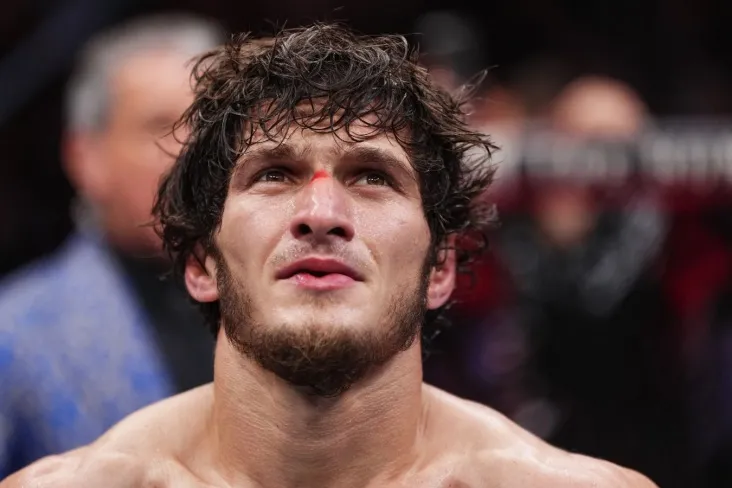 Movsar Yevloyev Londondagi UFC turniri oldidan viza bilan bog'liq muammolar haqida gapirdi