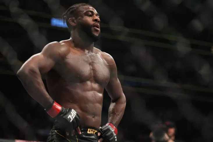 "Rus mansubligi avtomatik ravishda g'alaba qozonadimi? Sterling Yevloyevning g'alabasini tanqid qildi