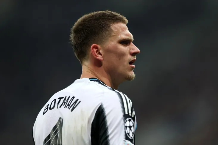 "Nyukasl Yunayted" Sven Botmanning yuz suyagi sinishi mavzusida bayonot berdi