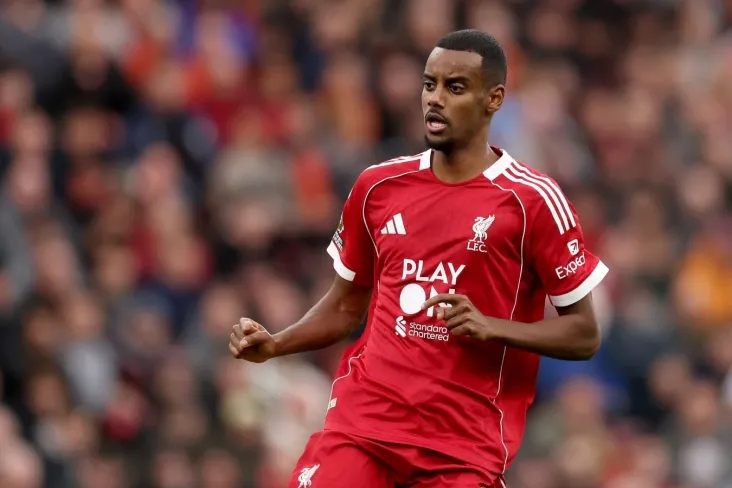 Daily Mail xabariga ko'ra, Aleksandr Isak "Liverpul" uchun "PSJ" ga qarshi LCHda o'ynaydimi