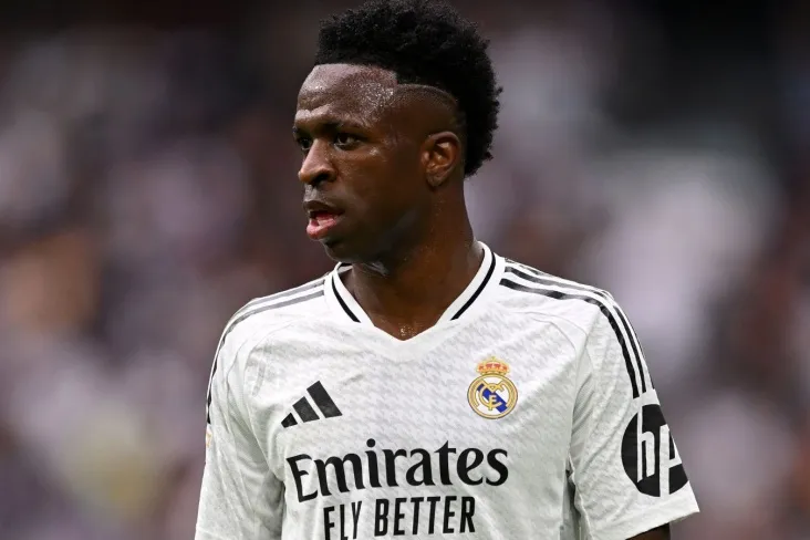 Vinisius Junior"Real" da qancha vaqt o'ynashni xohlayotganiga javob berdi