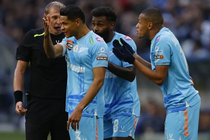 "Qayrata " murabbiyi" Zenit " Chempionlar Ligasi pley-offlariga chiqish uchun kurashishi mumkinligini aytdi