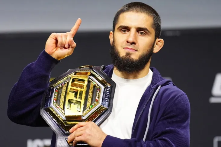 Islom Maxachev Dog'istonda toshqin qurbonlarini qo'llab-quvvatladi