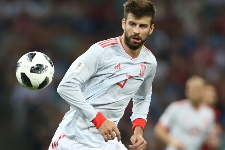 Jerar Pike"Barselona" akademiyasida Lionel Messi bilan o'yin haqida gapirdi