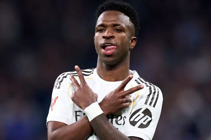 "U allaqachon o'zining mukammal klubi uchun o'ynaydi." Rummenige-Vinisius va uning "Real" dagi istiqbollari haqida