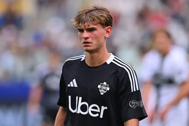 Yozda "Real" uchta futbolchini qaytaradi — Cadena Ser