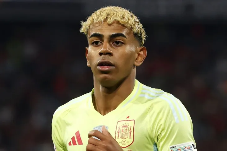 Ispaniya-Misr: o'rtoqlik uchrashuvining jonli video tasmasi soat 22: 00 da boshlanadi