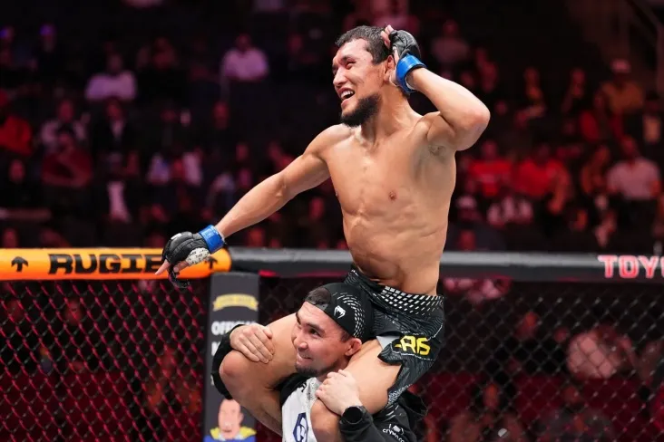 Qozog'istonlik UFC jangchisi Alibi Idiris doping uchun bir yilga diskvalifikatsiya qilindi