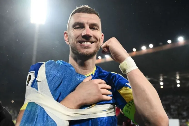 Video: Bosniya va Gersegovina terma jamoasi muxlislari jamoaning 2026 yilgi jahon chempionatiga chiqishini nishonlamoqda