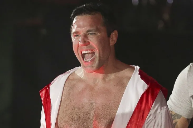 "Agar u uni nokaut qilsa, bu meni hayratda qoldiradi." Sonnen-Chimaev va Striklend o'rtasidagi jang haqida