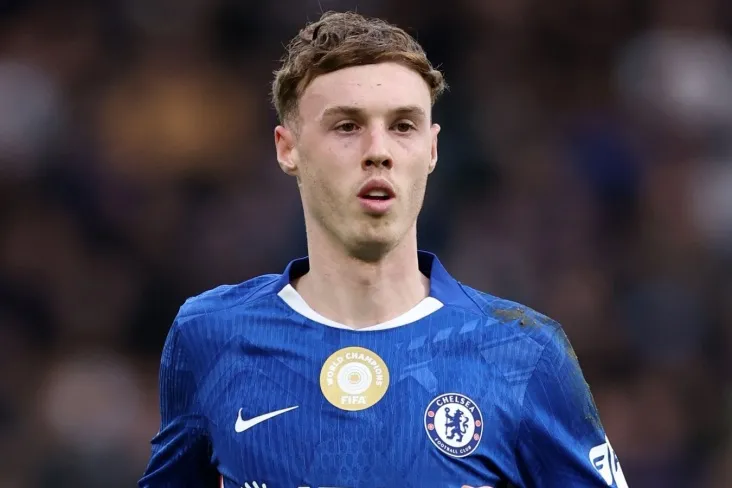 "Mag'rurlik lahzasi". "Chelsi" o'yinchisi Palmer — "Port Vale"ga qarshi o'yinda kapitanni bog'lash haqida