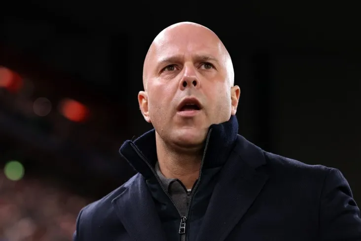 "Liverpul" shoshilinch yig'ilish o'tkazdi, unda slotning kelajagi — Sky muhokama qilindi