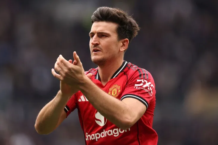 Maguayr 2027 yilgacha" Manchester Yunayted " bilan yangi shartnoma imzoladi