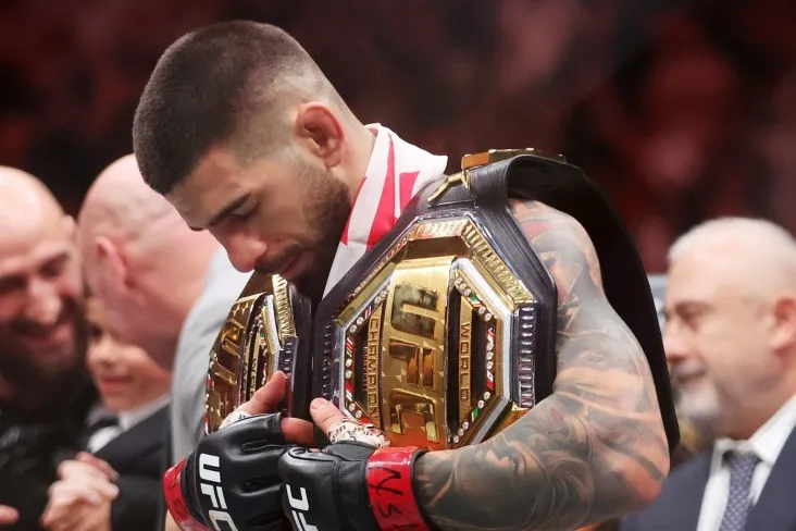 Mag'lubiyatsiz UFC chempioni Islom Maxachevga qarshi kurashni tashkil etishga shubha bildirdi