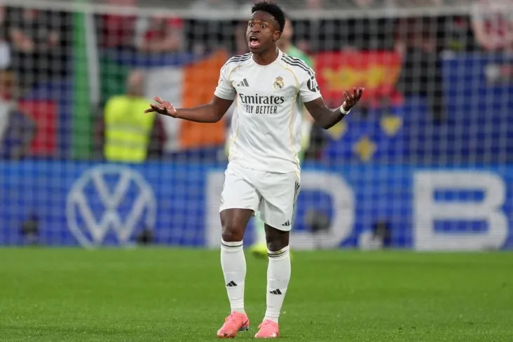 Vinsent Kompani "Real" hujumchisi Vinisius Juniorga bo'lgan munosabati haqida gapirdi