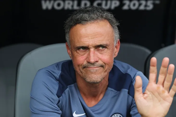 "Bu ajablanib bo'ldi." "PSJ" murabbiyi Chempionlar Ligasi o'yinida "Liverpul" taktikasi haqida